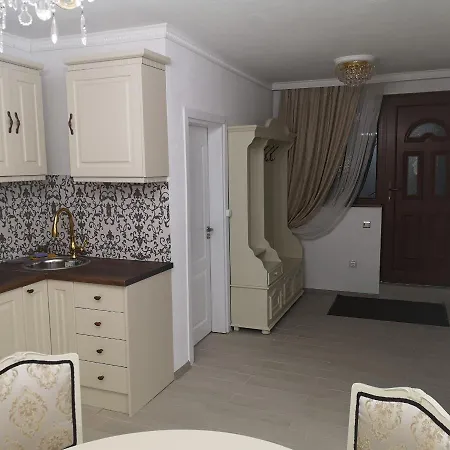 Ikonomov House 4*