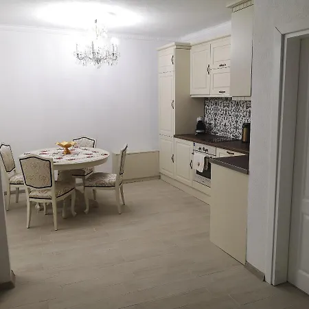 Ikonomov House 4*