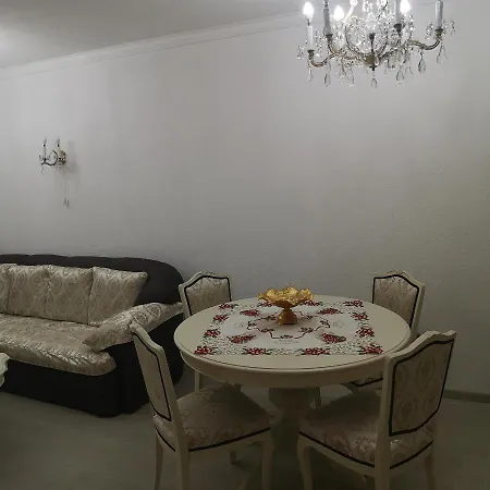 Πανσιόν Ikonomov House
