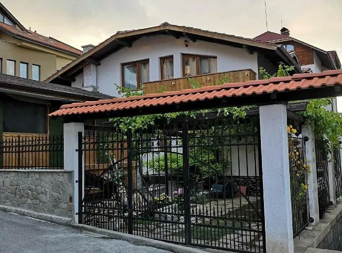 Ikonomov House Vendégház